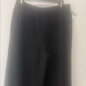 Old Navy Black Capris